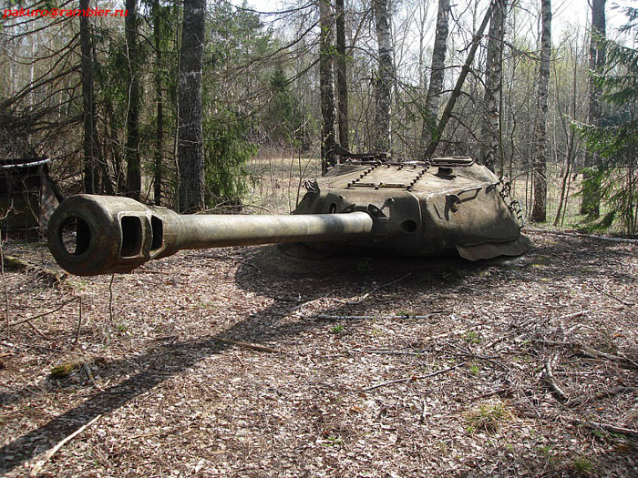 Танк ИС-4 на позиции специального подземного укрепрайона