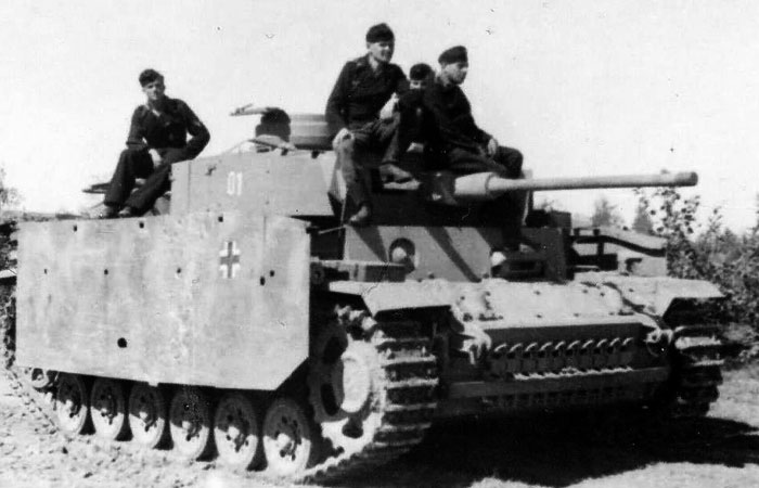 Немецкий танк Pz.Kpfw.III ausf.m фото 