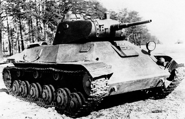 Советский легкий танк Т 50 фото