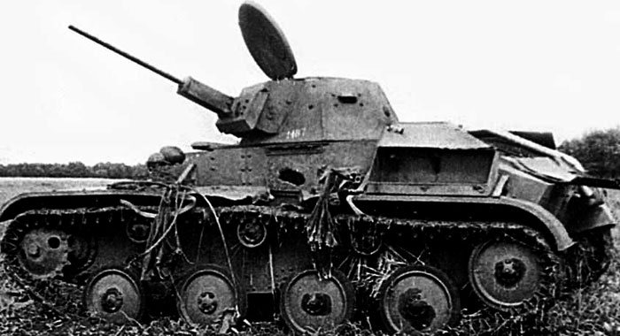 Подбитый танк Т-60 фото