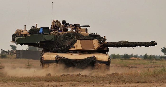 Танк Abrams M1A2 SEPv2 с комплексом активной защиты Rafael Trophy  фото 