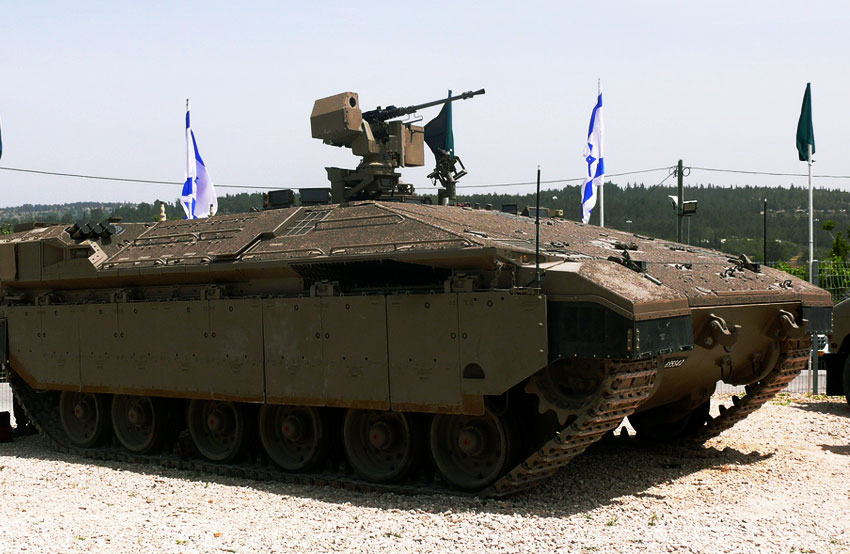 Израильский тяжёлый бронетранспортёр  Namer -Намер фото 1